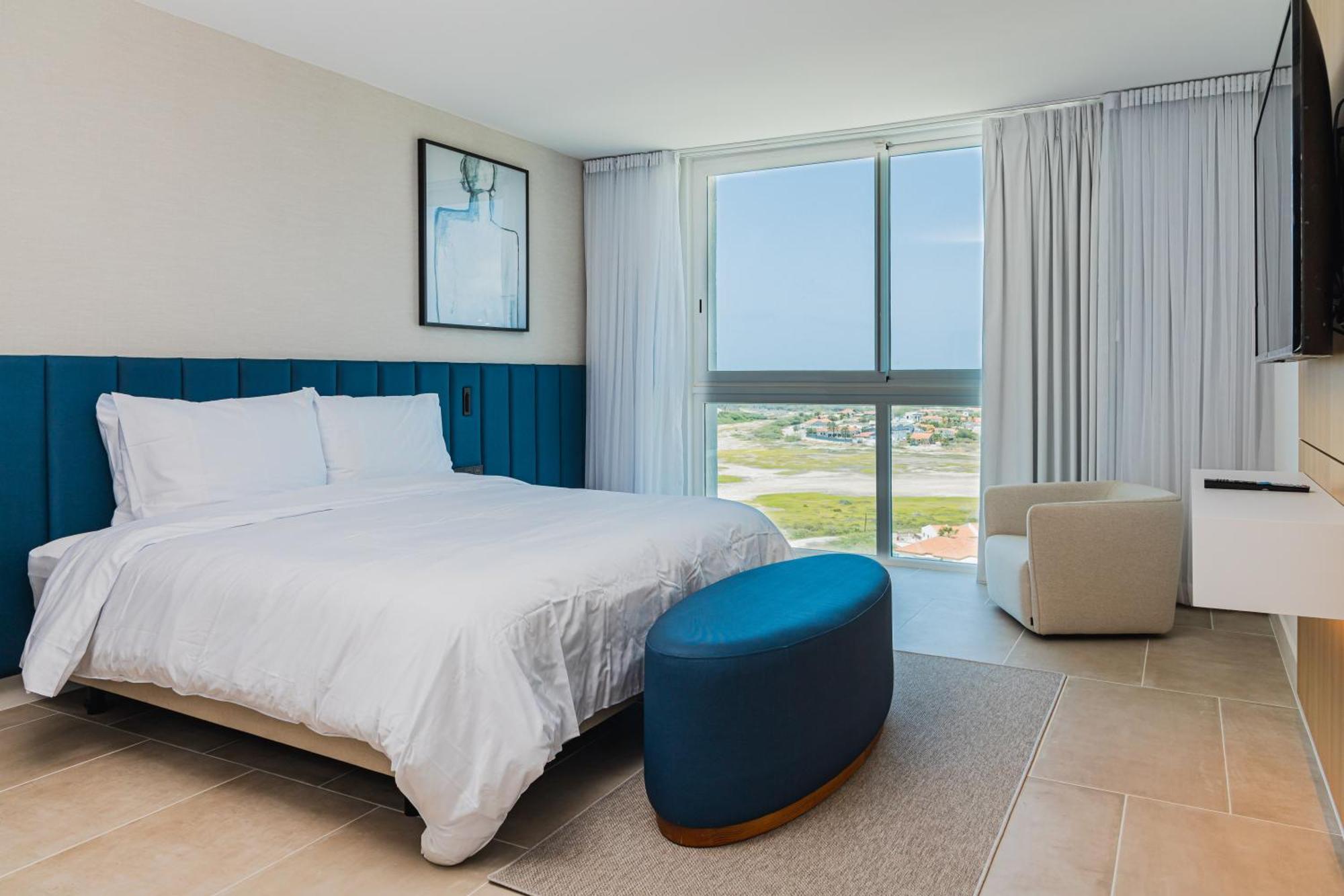 Hotel Radisson Blu Aruba Palm Beach Esterno foto