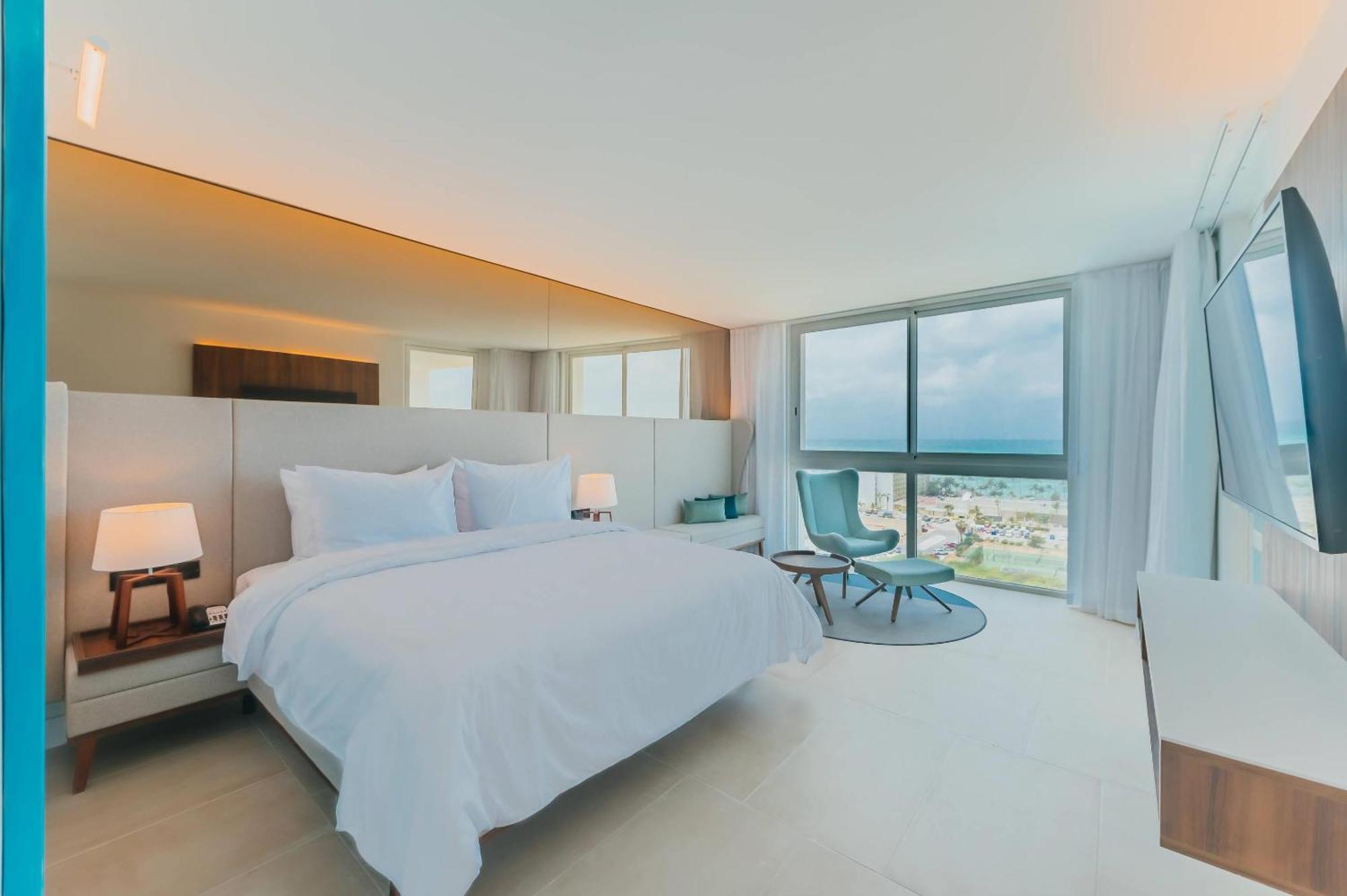 Hotel Radisson Blu Aruba Palm Beach Esterno foto